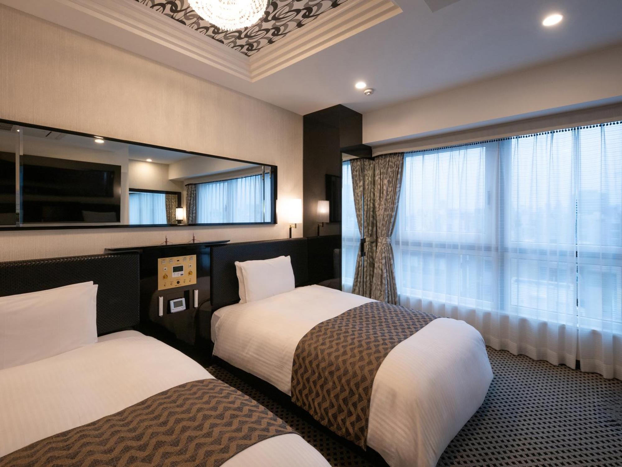 Apa Hotel Asakusa Shin Okachimachi Ekimae — Fotos 1